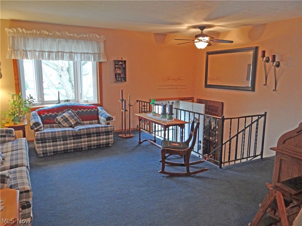 Hoy-Lo-Mae - Residential