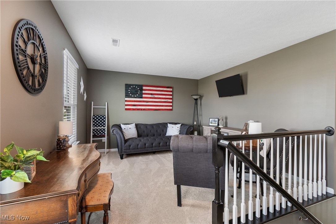 5562 Cranmer Circle, Medina, Ohio image 18