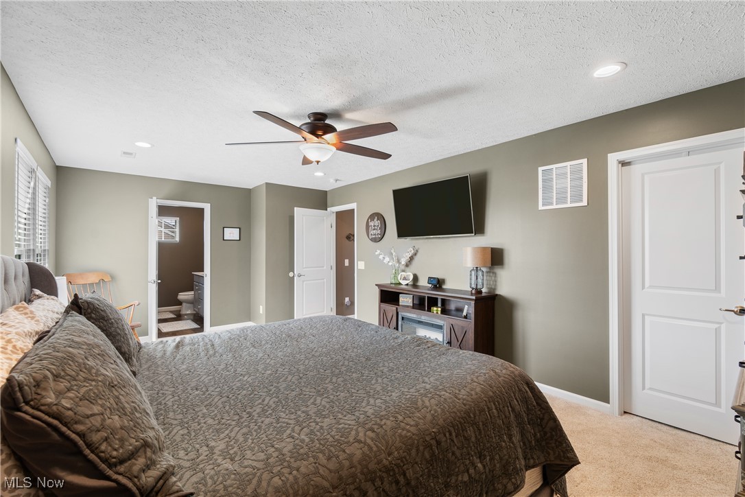 5562 Cranmer Circle, Medina, Ohio image 20