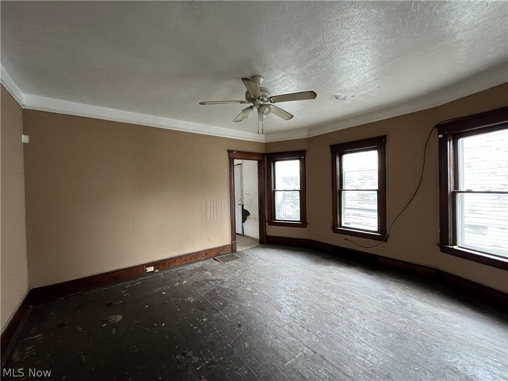 Silas Stranges - Residential