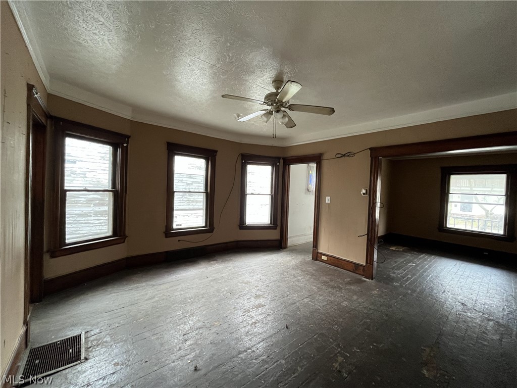 Silas Stranges - Residential