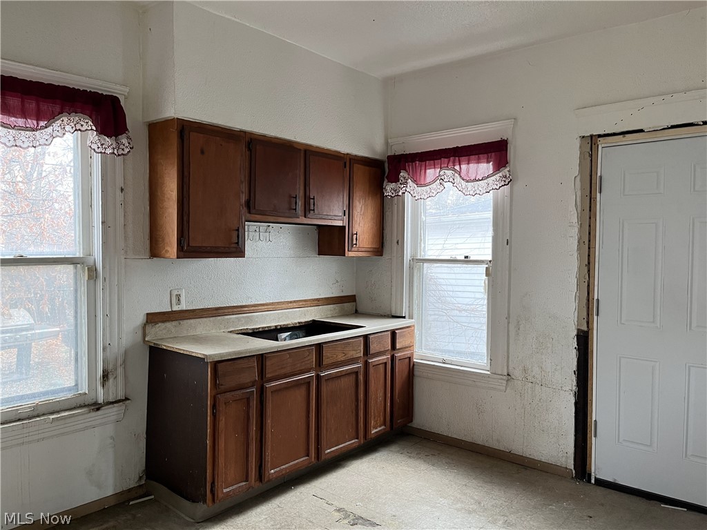 Silas Stranges - Residential