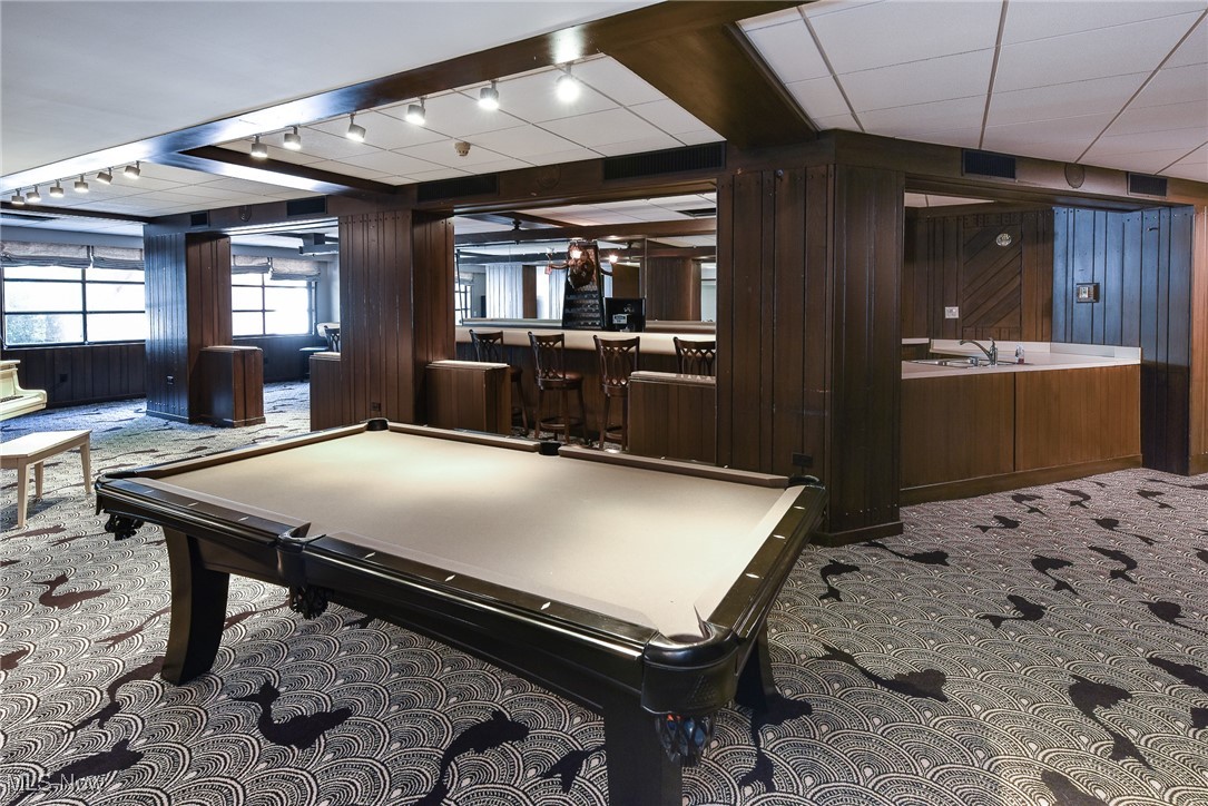 The Westlake Condomniums - Residential