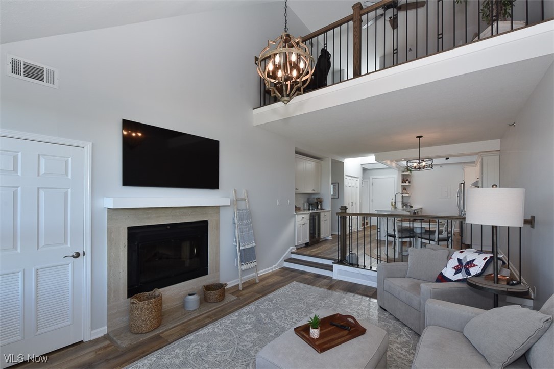 The Westlake Condomniums - Residential