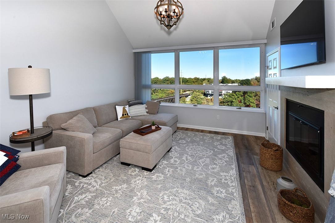 The Westlake Condomniums - Residential