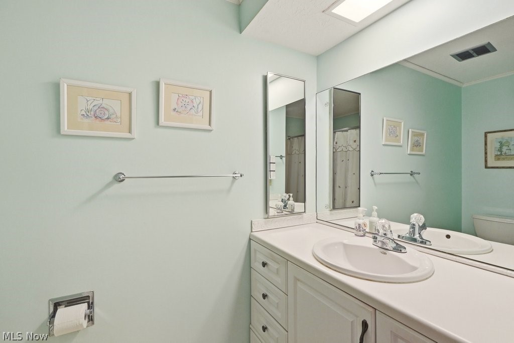 Co-Moor Twnhse Idlewood S Condo - Residential