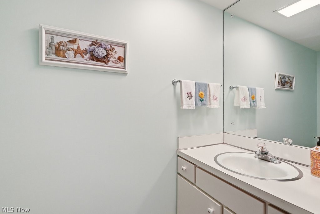 Co-Moor Twnhse Idlewood S Condo - Residential