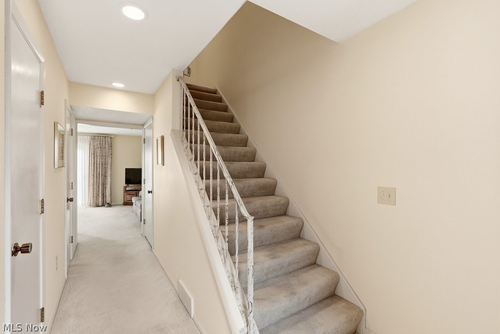 Co-Moor Twnhse Idlewood S Condo - Residential