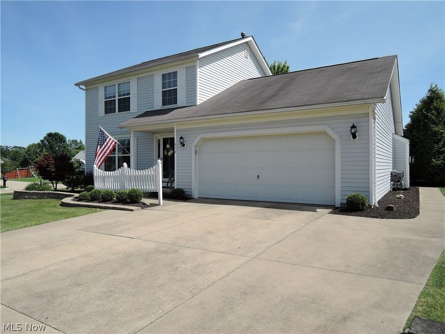 New on Market  .... Impressive Medina Colonial with Open floor plan!  Large Country Kitchen with Beautiful Oak Cabinetry, Breakfast Bar and all Appliances. Cozy Family Room with 
Fireplace!  Crown Moldings compliment with Formal Dining Room and Living Room. 2 1/2 Baths,  Master Suite has it own Private Bath.  Full Basement with Finished Rec Room. Lots of 

Storage,  Laundry Room / Storage Room is 25 x 12.    A two Tier 19 x 14 Covered Deck is a Great Place for the Family Barbeque !  Storage Shed and Playhouse.   This home is Clean

and Well Maintained.  Vinyl Windows and Siding.  New HWT and New Roof (back south slope only) .  Come See the Difference Between a House and a Home!