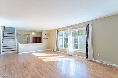 Tiny photo for 5283 Hickory Drive, Lyndhurst, OH 44124 (MLS # 5255057)