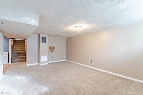 Tiny photo for 5283 Hickory Drive, Lyndhurst, OH 44124 (MLS # 5255057)