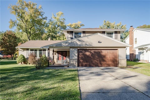 Photo of 5283 Hickory Drive, Lyndhurst, OH 44124 (MLS # 5255057)