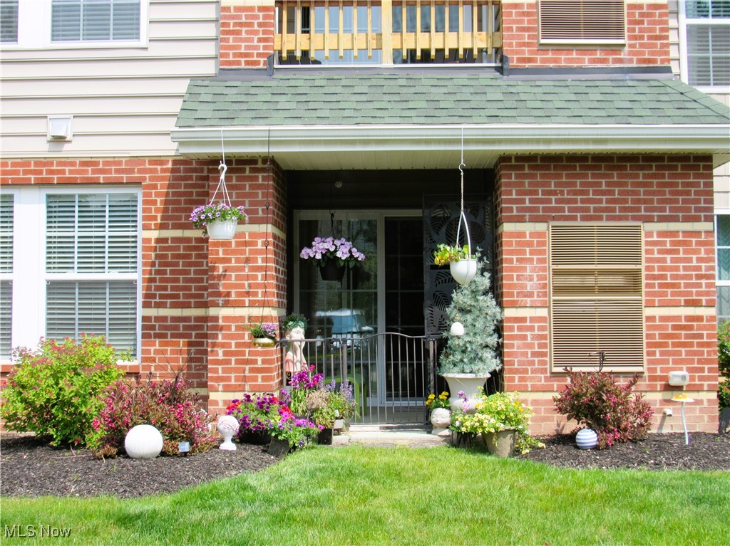 23002 Chandlers Lane #101, Olmsted Falls, Ohio image 11