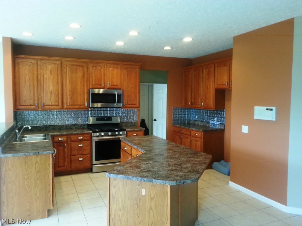 Highland Creek #3 - Residential