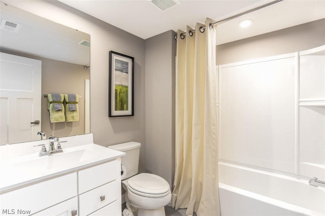 Hillshire Woods - Residential