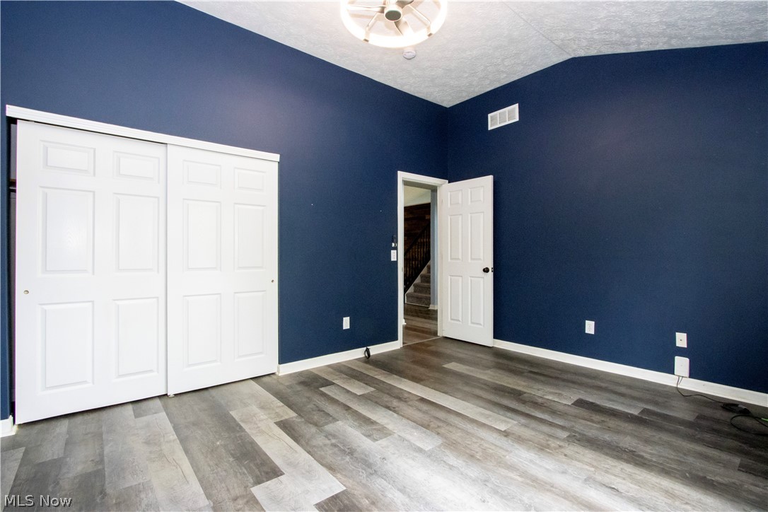 Ridgewood Falls Condo Ph 09 - Residential