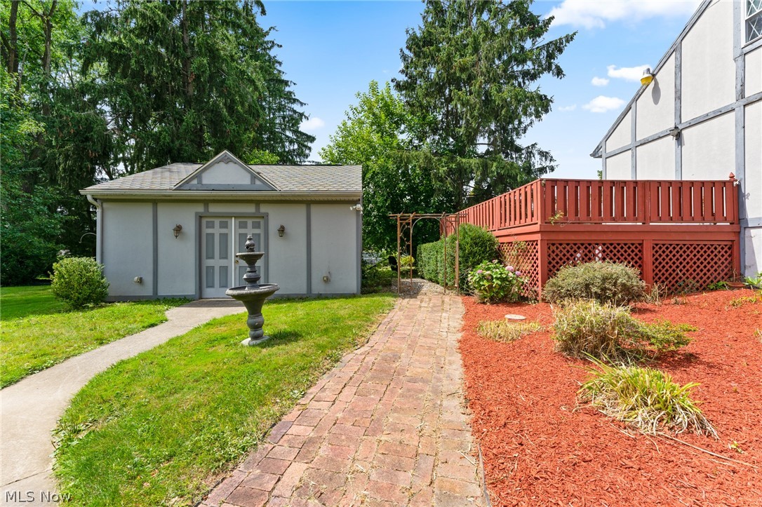 Edward Lane - Residential