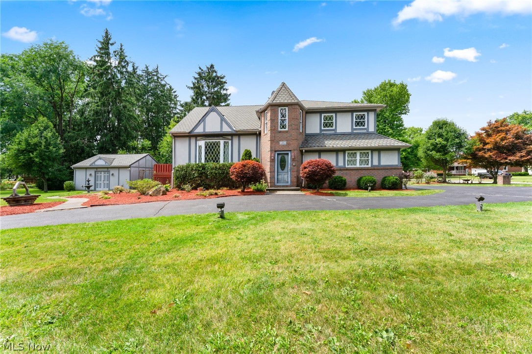 Edward Lane - Residential