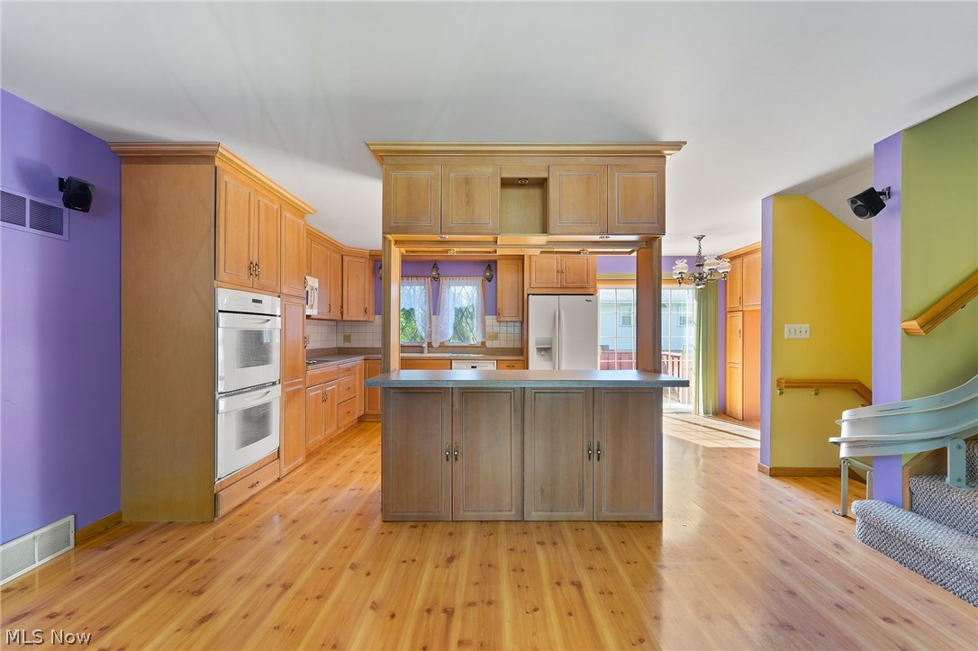 Edward Lane - Residential