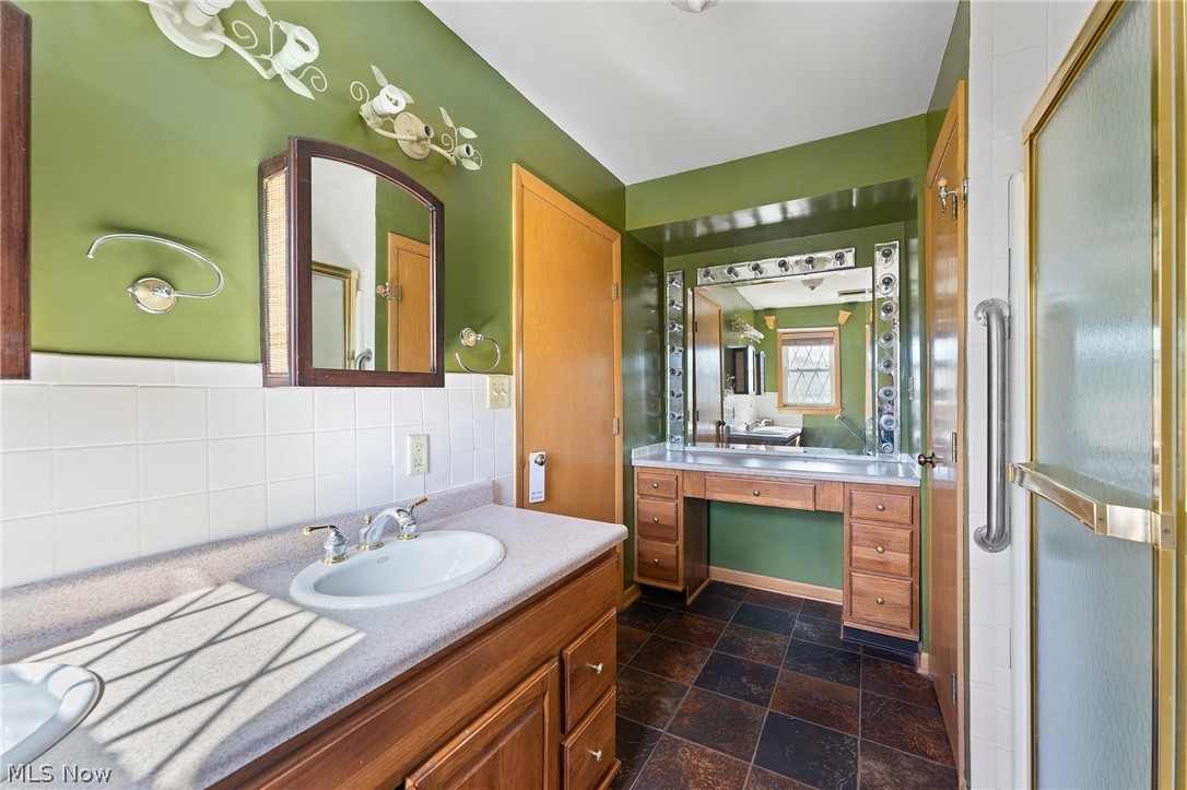 Edward Lane - Residential