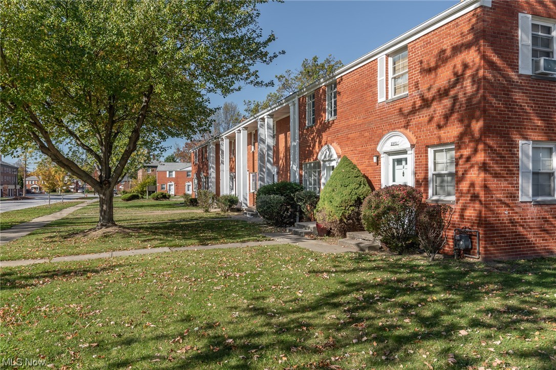 Blisswood Village Condo - Residential