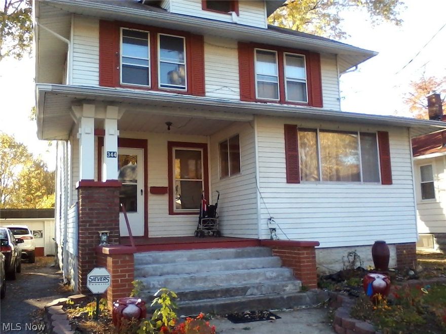 In need of repair, updating, but very spacious. Short sale done - Easy to show.