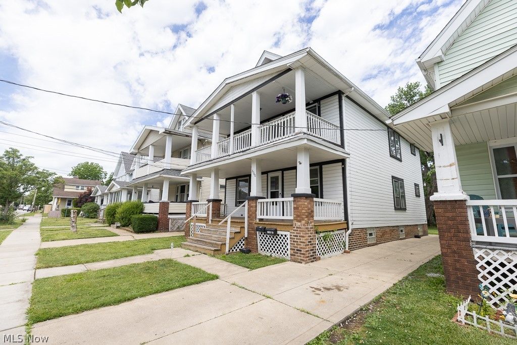 Photo of 2700 Montclair Avenue, Cleveland, OH 44109 (MLS # 5218876)