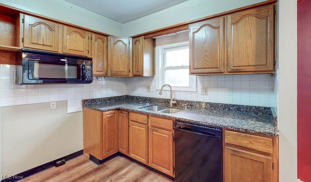3221 Killian Road, Uniontown, Ohio image 14