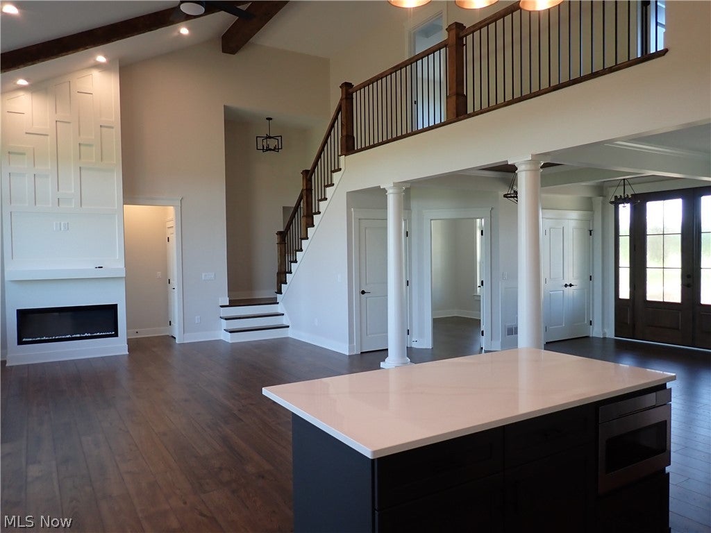 3071 Meadow Creek Drive
