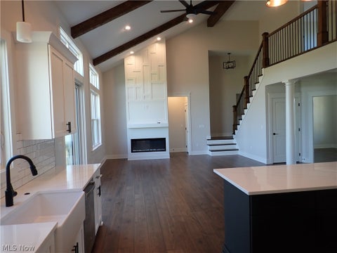 Tiny photo for 3071 Meadow Creek Drive, Aurora, OH 44202 (MLS # 5238365)