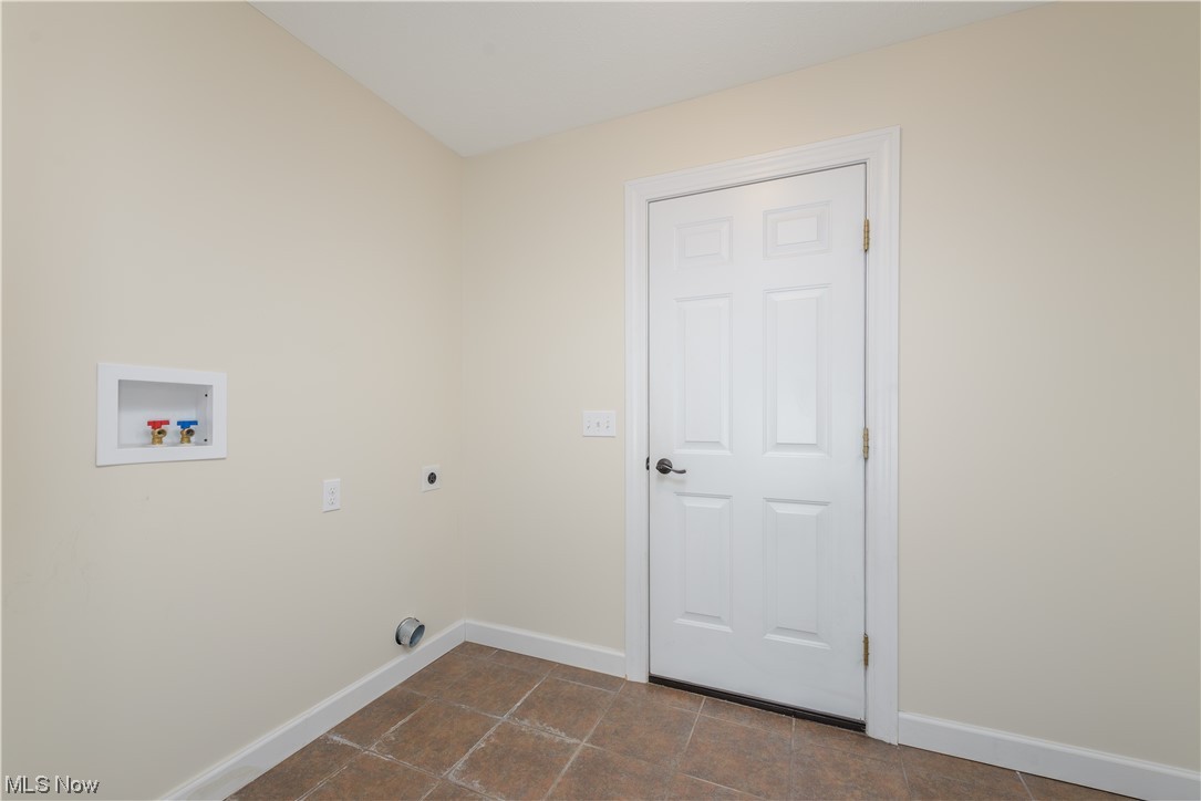 Brittany Mdws Condo - Residential