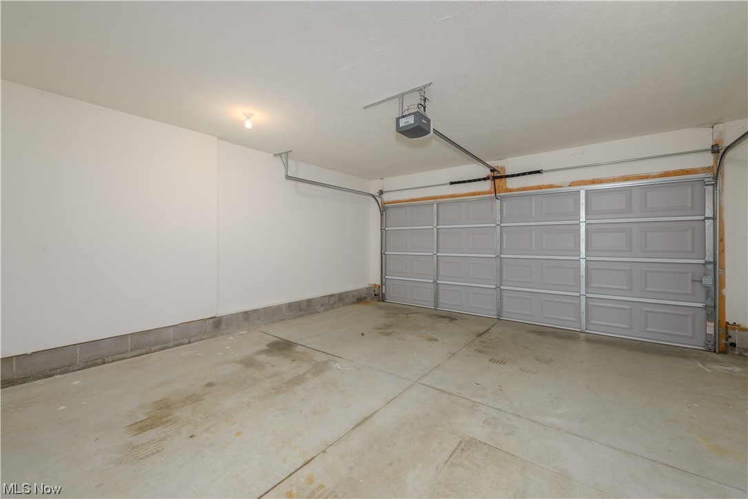 Brittany Mdws Condo - Residential