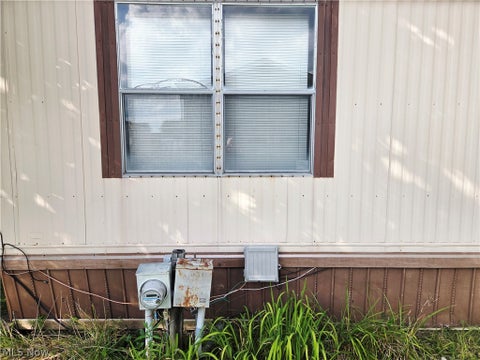 Tiny photo for 105 Virginia Avenue, Elyria, OH 44035 (MLS # 5242898)