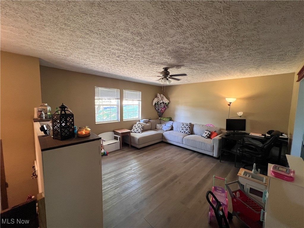 Colonial Heights Sub - Residential