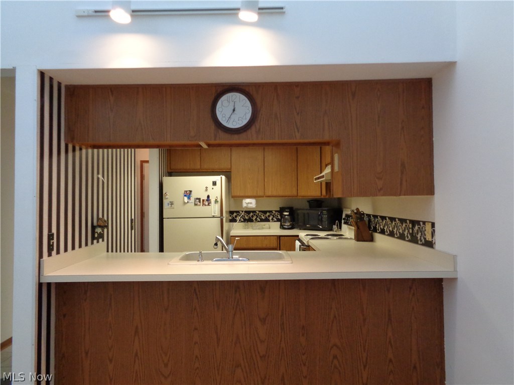 Snug Harbor Condo - Residential
