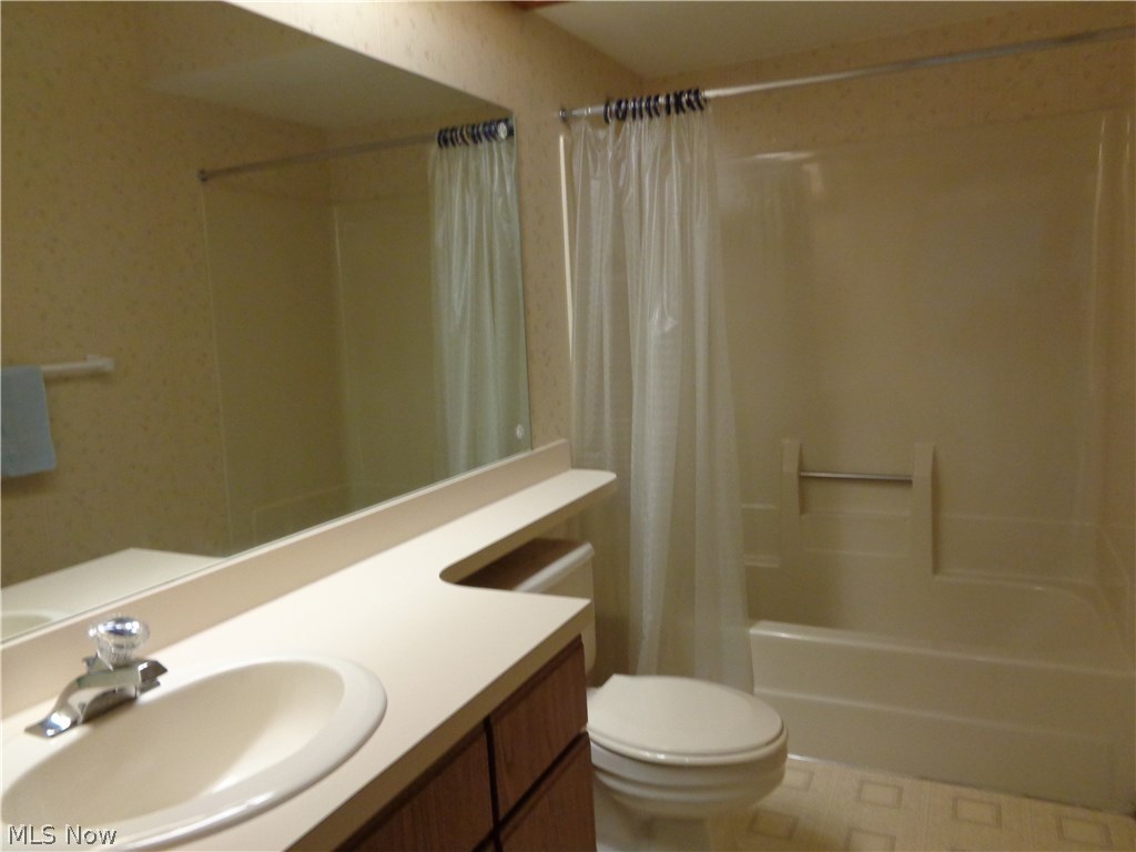 Snug Harbor Condo - Residential