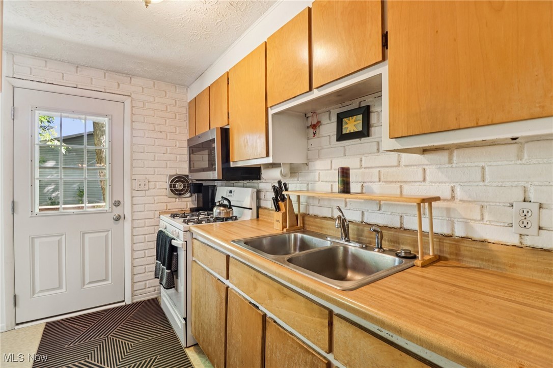 Madison Golf Lakelands Resub No1 - Residential