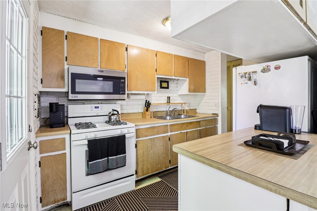 Madison Golf Lakelands Resub No1 - Residential