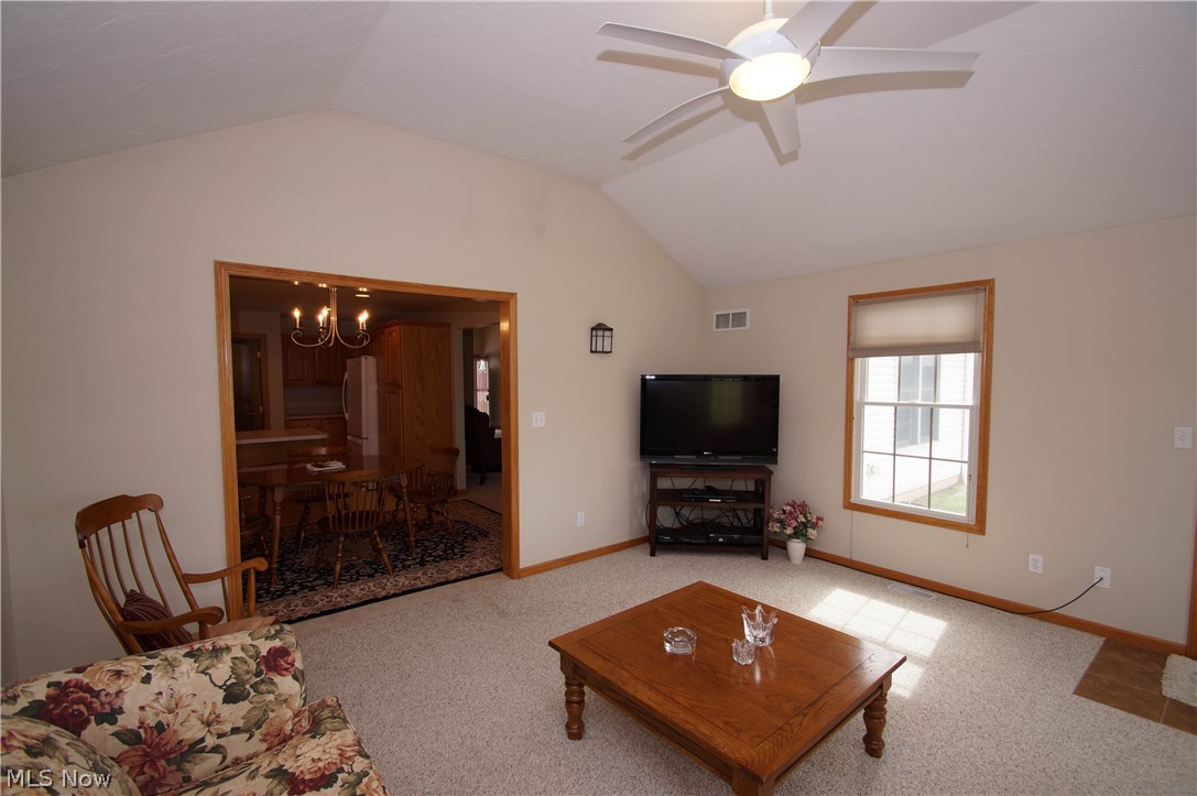 Vista Ridge Condos/Medina County - Residential