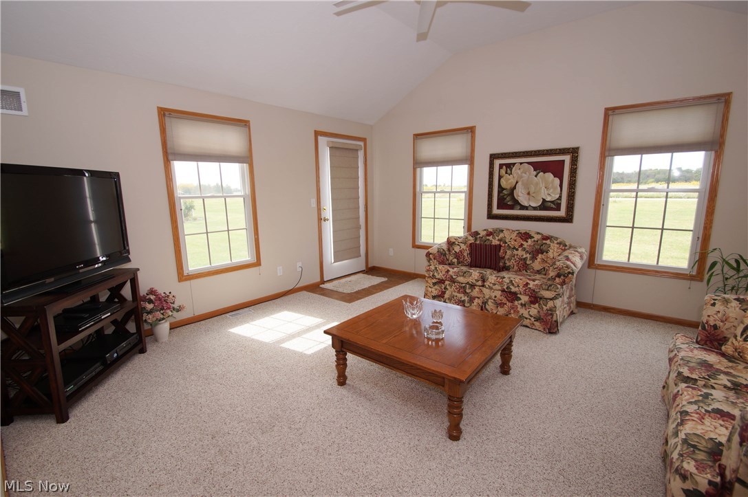 Vista Ridge Condos/Medina County - Residential