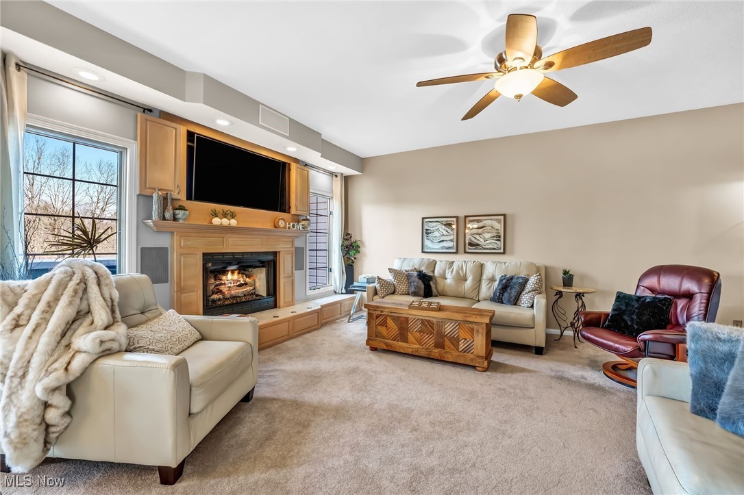 1343 Vermillion Drive, New Franklin, Ohio image 7