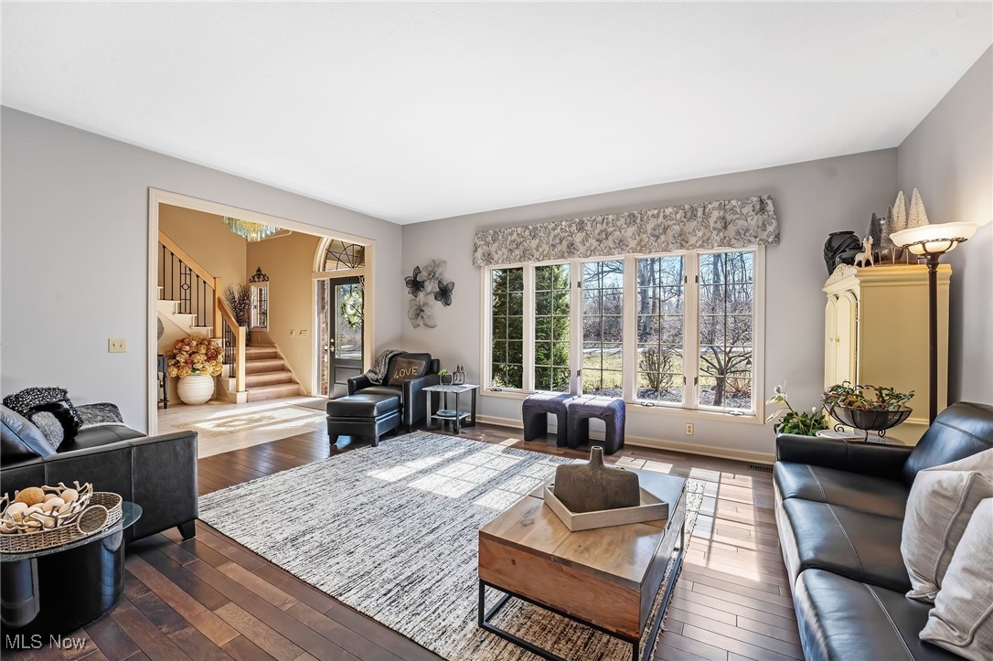 1343 Vermillion Drive, New Franklin, Ohio image 11