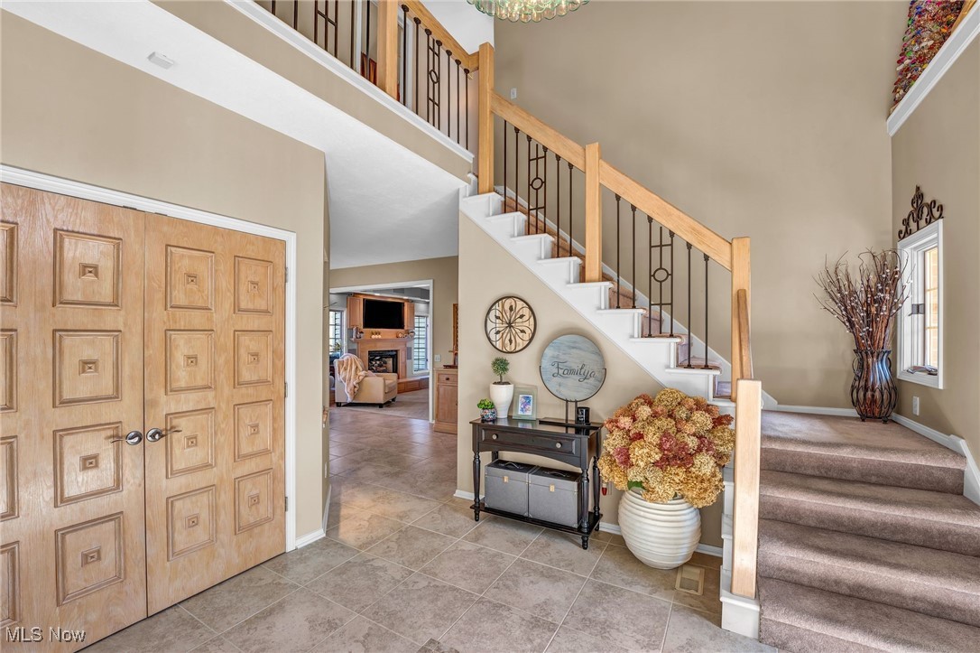 1343 Vermillion Drive, New Franklin, Ohio image 3