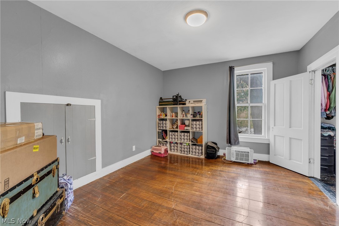 Willoughby Land & Imp Co - Residential