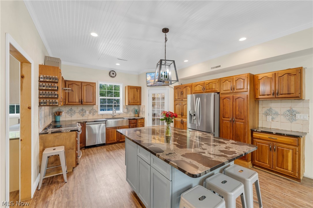 33932 Roberts Road