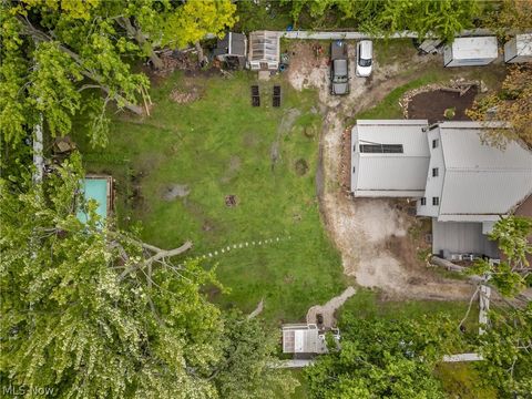 Tiny photo for 33932 Roberts Road, Eastlake, OH 44095 (MLS # 5209163)