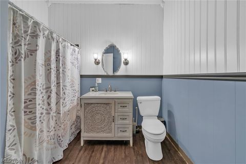Tiny photo for 33932 Roberts Road, Eastlake, OH 44095 (MLS # 5209163)