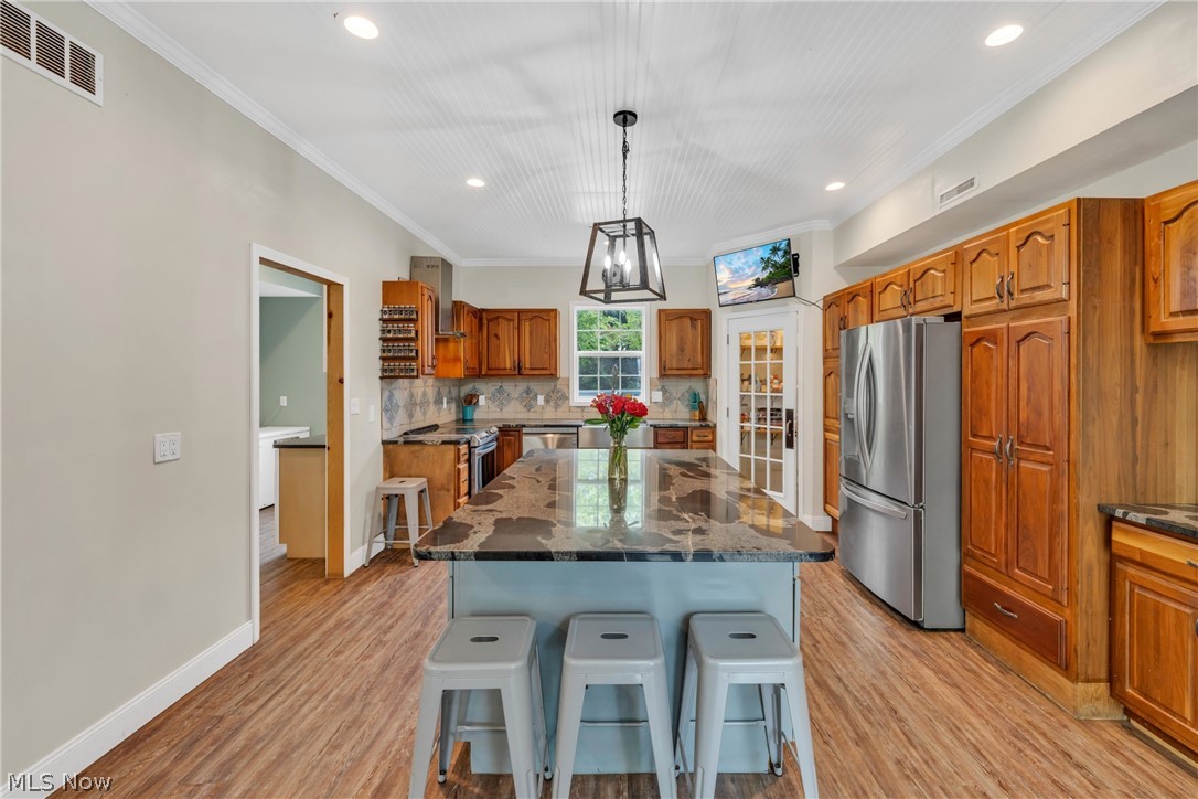 Willoughby Land & Imp Co - Residential