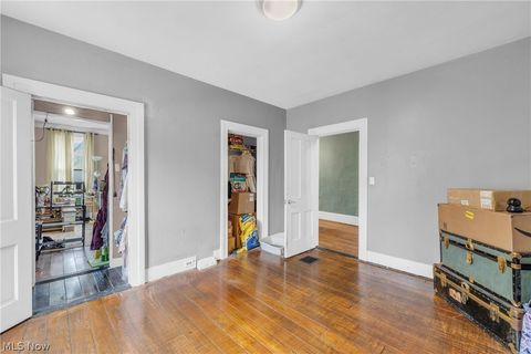 Tiny photo for 33932 Roberts Road, Eastlake, OH 44095 (MLS # 5209163)