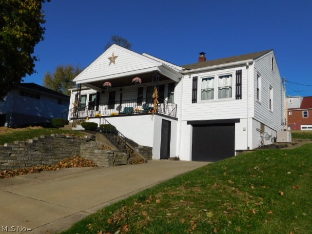 3 BEDROOM,2 BATH VINYL SIDED RANCH WITH FRONT AND REAR PORCHES. HOME HAS HUGE LIVING ROOM/DINING ROOM COMBO AREA WITH BEAUTIFUL OAK HARDWOOD FLOORING. THE BATHROOM IS BRAND NEW WITH CERAMIC FLOORING AND GRANITE COUNTERED SINK. ONE OF THE KIDS ROOM IS 2 TIERED AND AND MEASURES 10.3 X 22 AND COULD BE USED AS A 4TH BEDROOM IF NEEDED. RECENTLY UPDATED IS THE WINDOWS, FURNACE SIDING AND ROOF FROM THE PREVIOUS SELLER. CURRENT SELLER JUST INSTALLED NEW SEWERS FROM THE HOUSE TO STREET. GREAT HOME, GREAT LOCATION CLOSE TO EVERYTHING -MALL, HIGHWAY ACCESS FOR EMPLOYMENT, GROCERY STORE. CALL TODAY FOR A SHOWING.